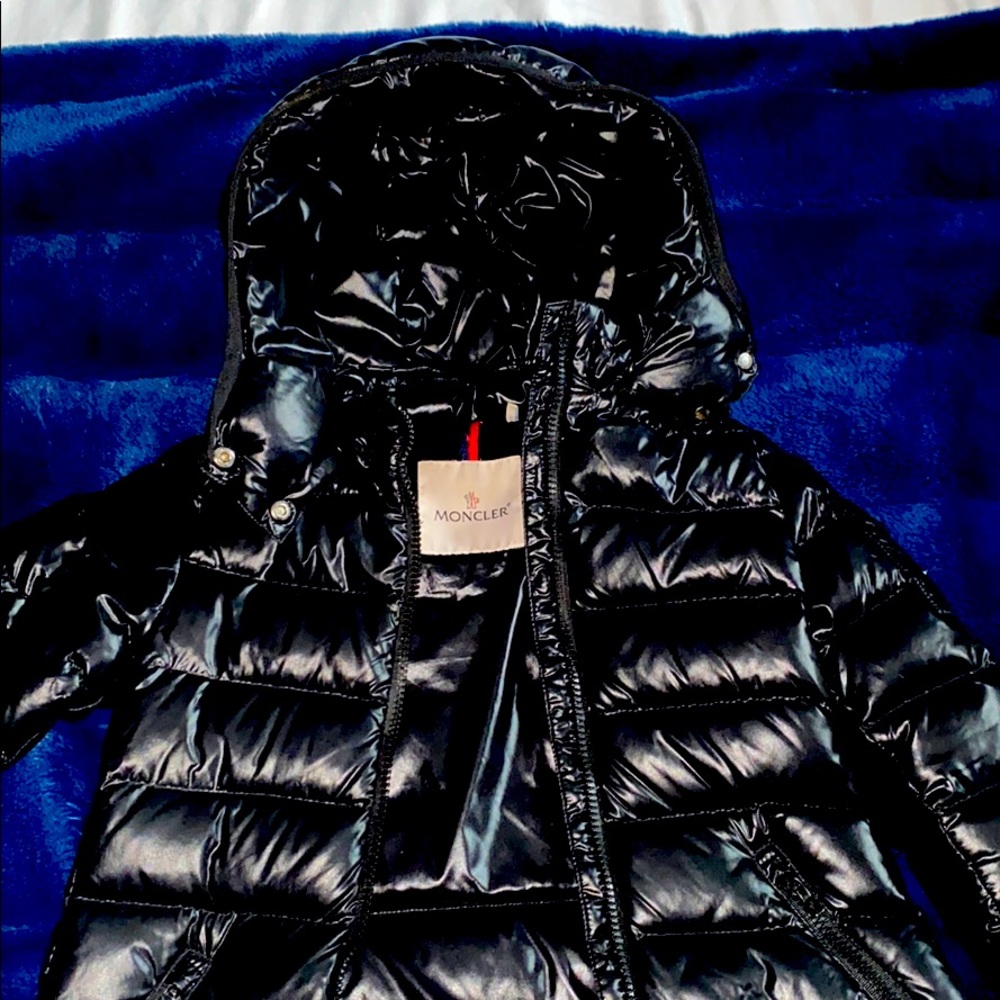 AUTHENTIC! Girls Monclear Coat size 8 (fitsSz. 6)